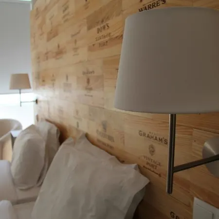Decanting House Otel 2*
