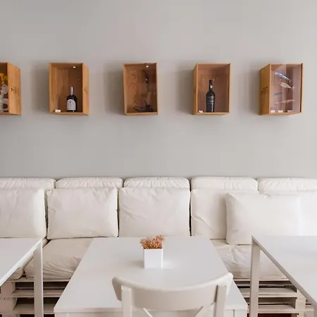 Готель Decanting House Порту